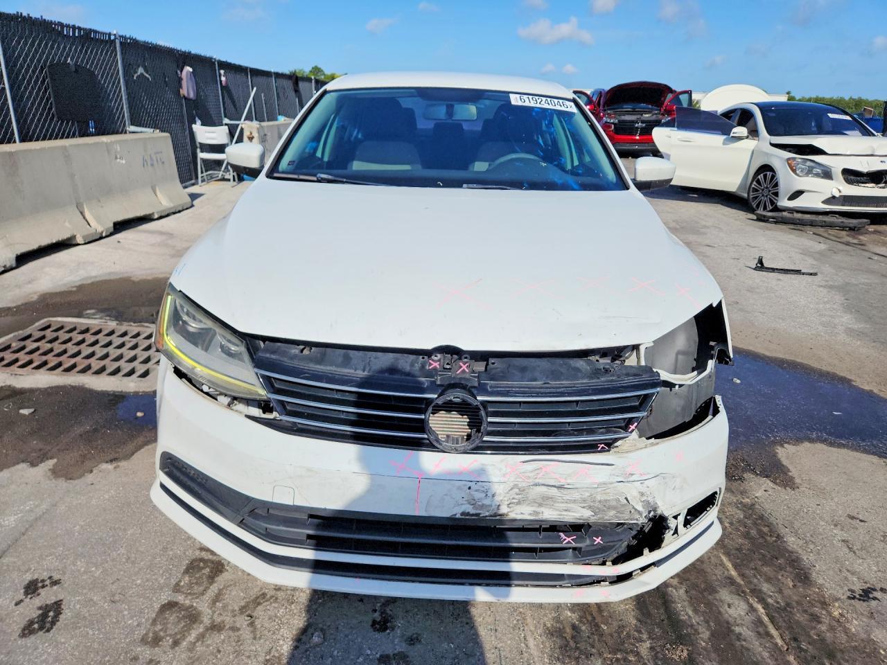 2017 Volkswagen Jetta S - zdjęcie 5