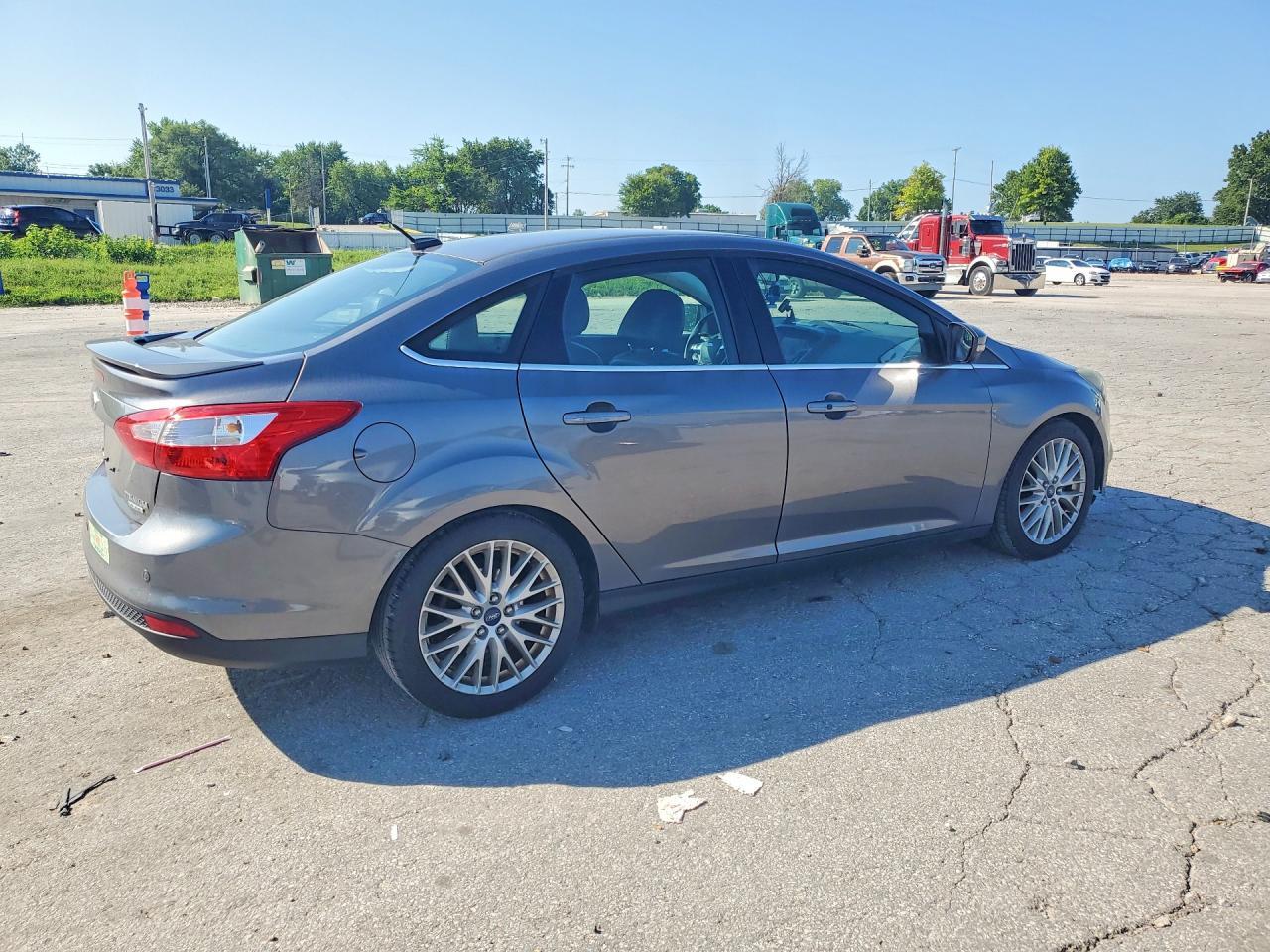 2014 Ford Focus Titanium - zdjęcie 3
