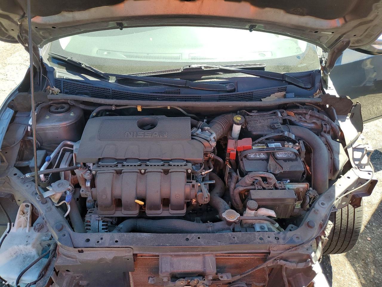 2019 Nissan Sentra Sr - zdjęcie 11