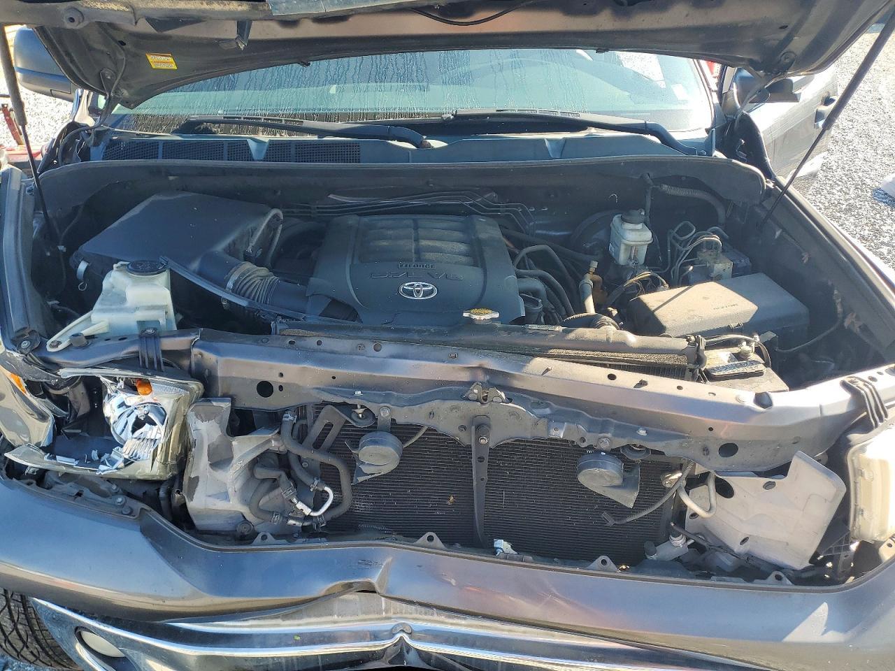 2013 Toyota Tundra Crewmax Sr5 - zdjęcie 11