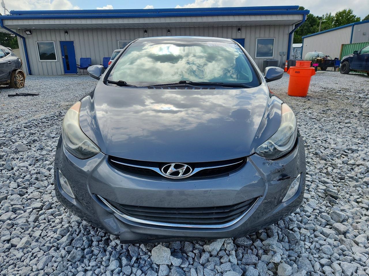 2013 Hyundai Elantra Gls - zdjęcie 5