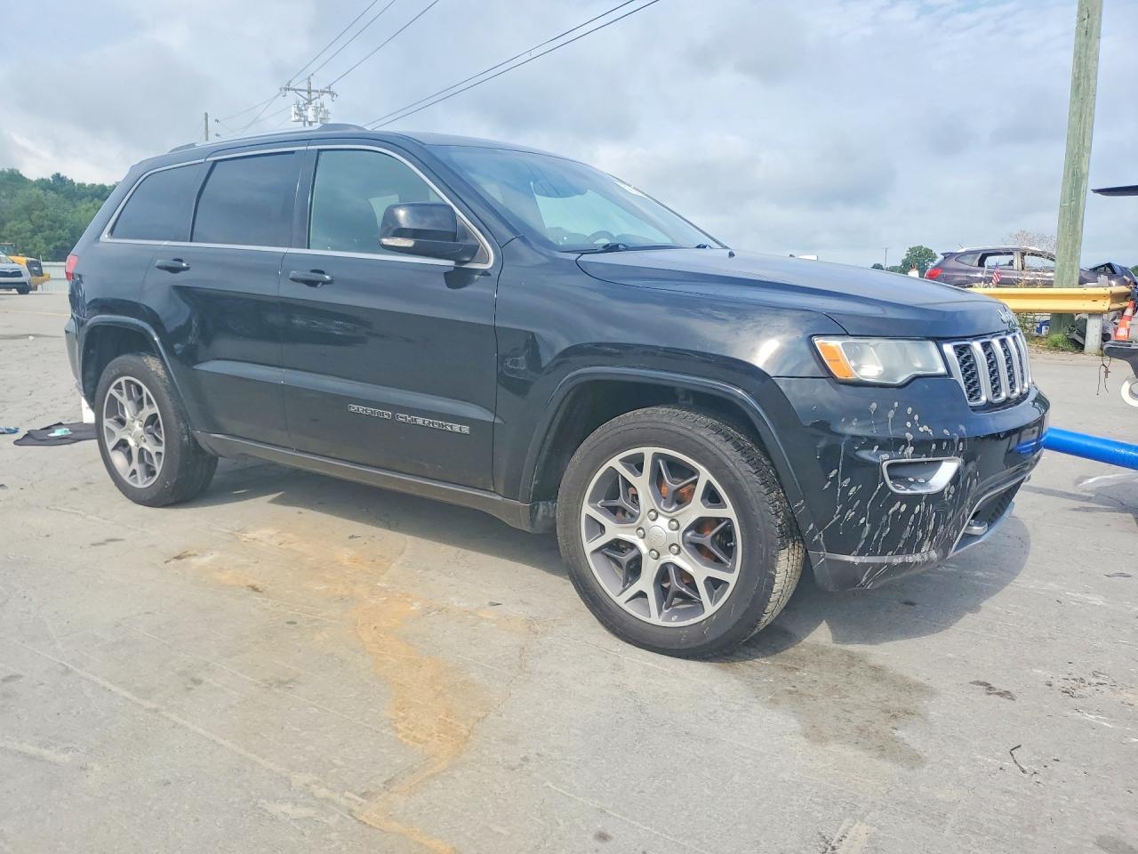 2018 Jeep Grand Cherokee Limited - zdjęcie 4