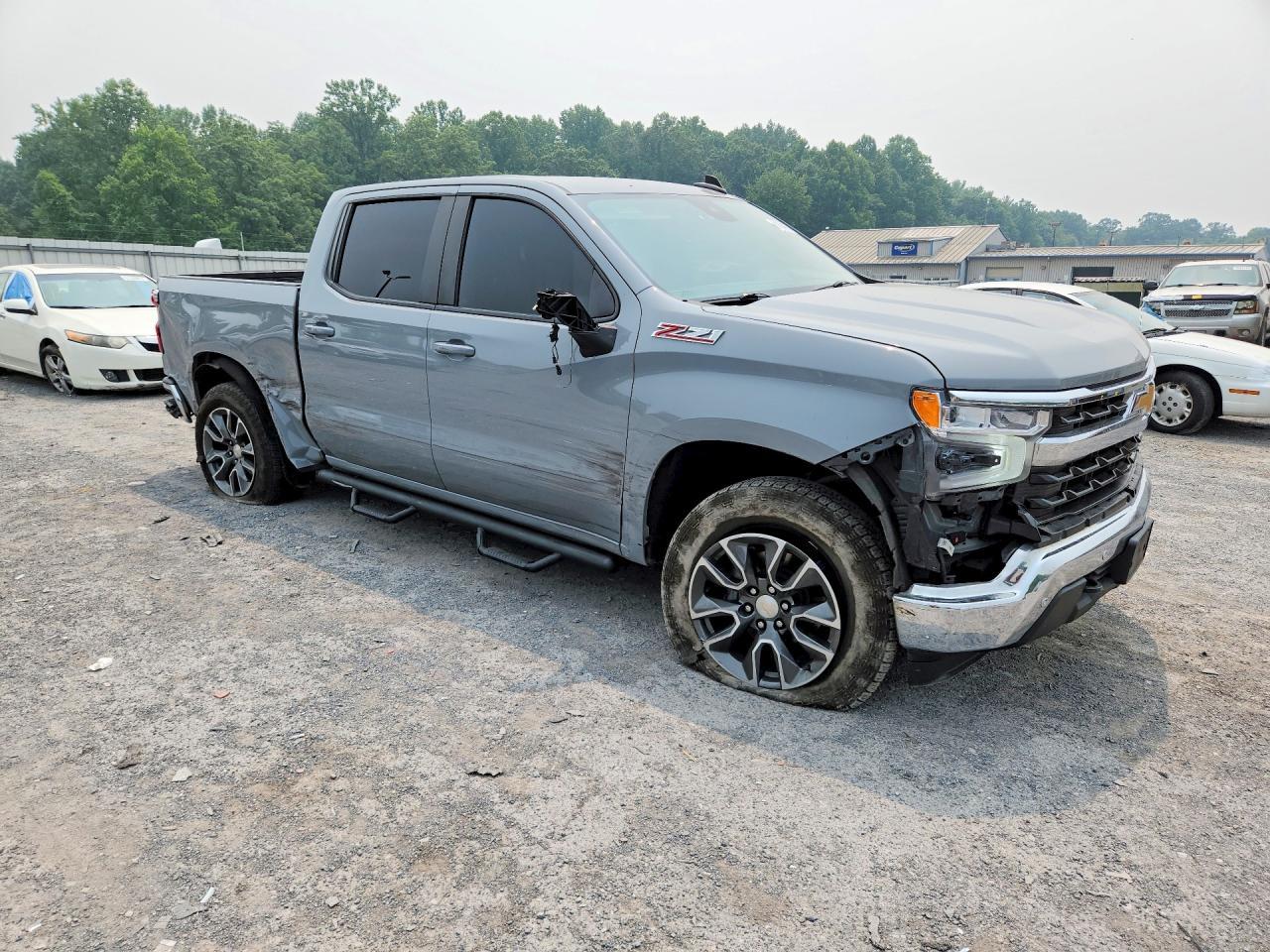 2024 Chevrolet Silverado K1500 Lt - zdjęcie 4