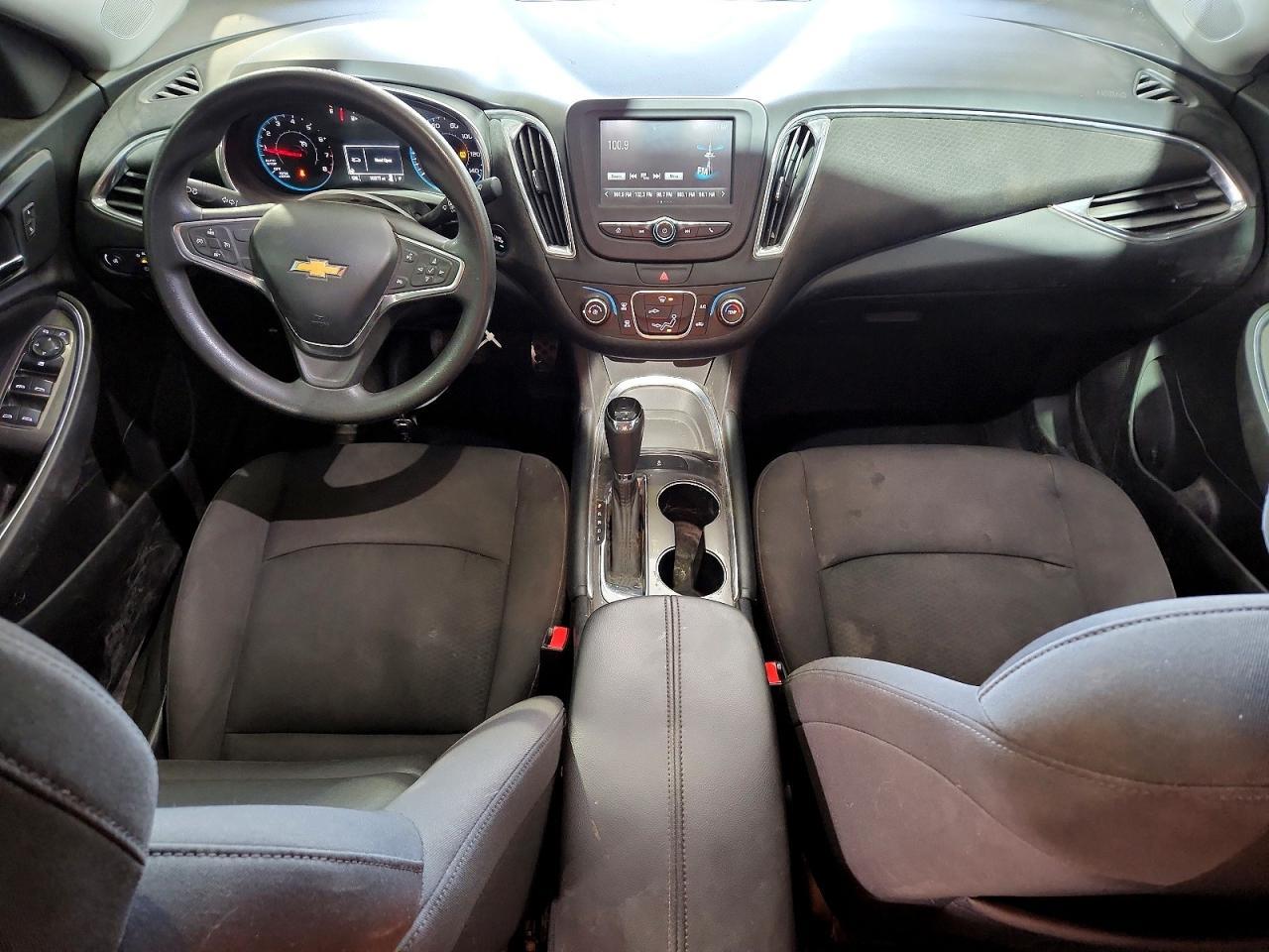 2017 Chevrolet Malibu Lt - zdjęcie 8