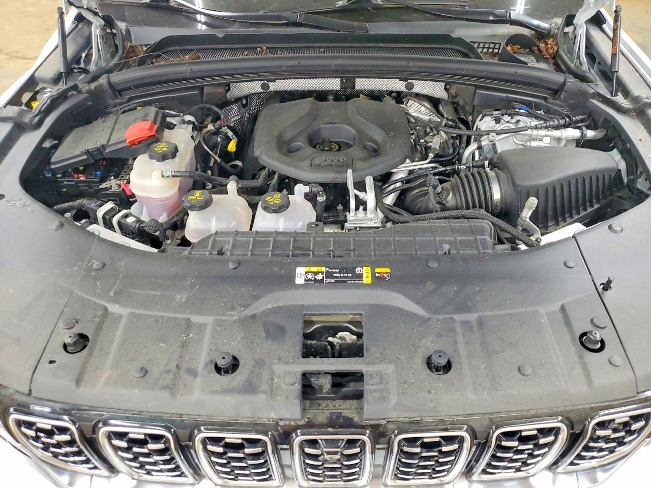 2022 Jeep Grand Cherokee Summit 4Xe - zdjęcie 12
