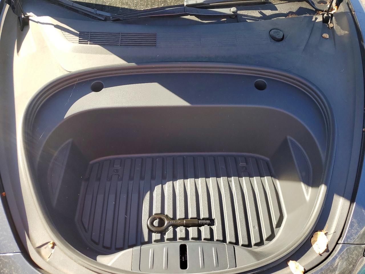 2023 Tesla Model 3 - zdjęcie 11