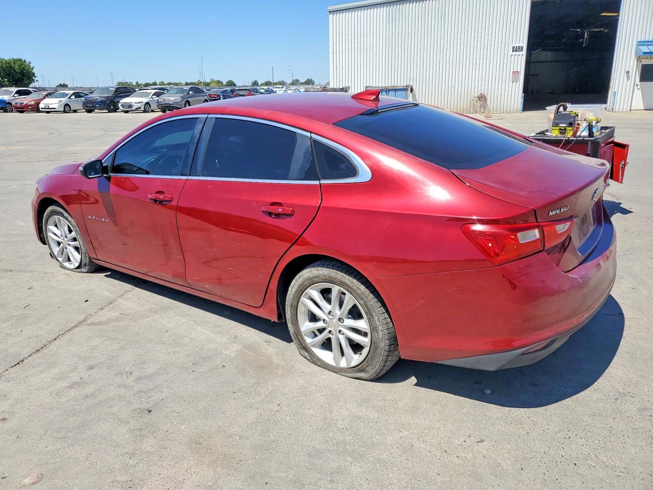 2018 Chevrolet Malibu Lt - zdjęcie 2