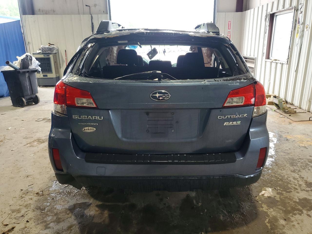 2013 Subaru Outback 2.5I Premium - zdjęcie 6