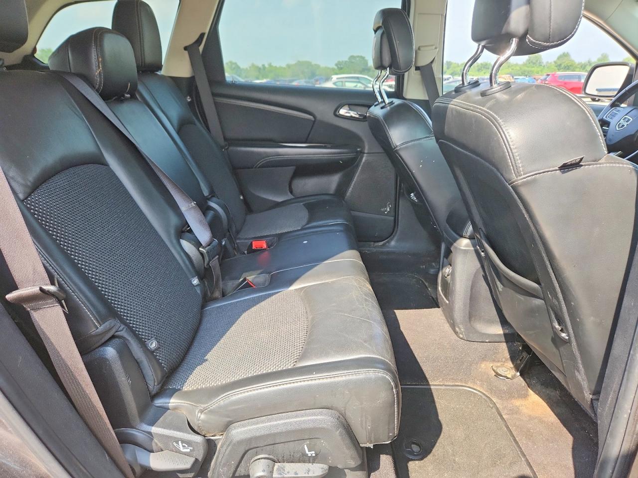 2018 Dodge Journey Crossroad - zdjęcie 11