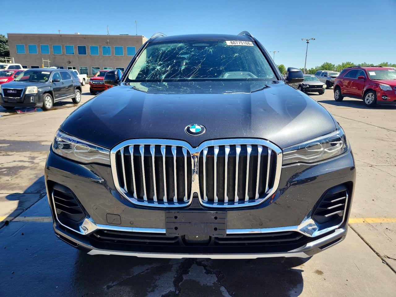 2022 BMW X7 xDrive40I - zdjęcie 5