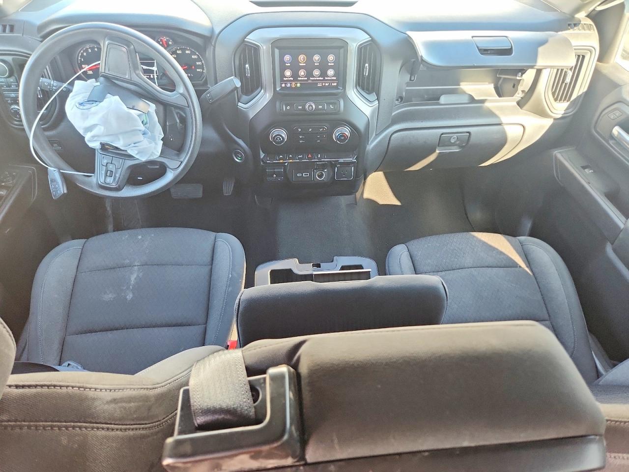 2024 Chevrolet Silverado K1500 Custom - zdjęcie 8