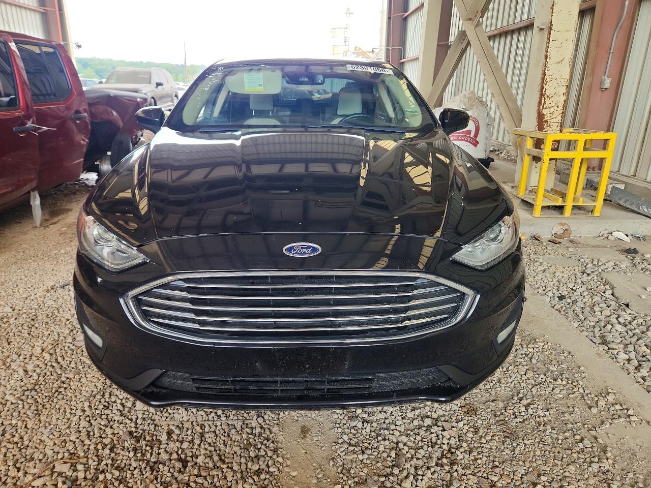 2020 Ford Fusion Se - zdjęcie 5