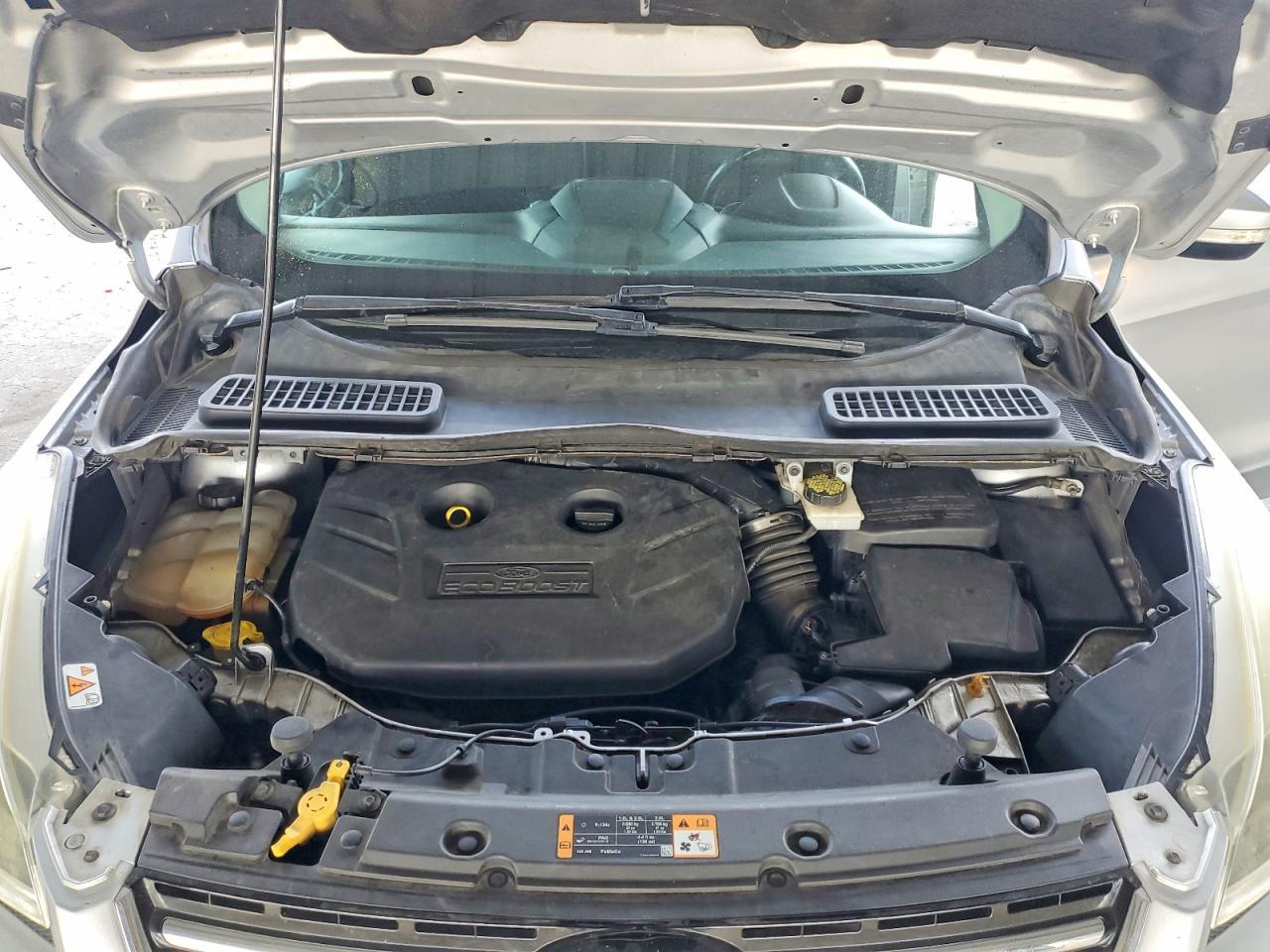 2014 Ford Escape Titanium - zdjęcie 11