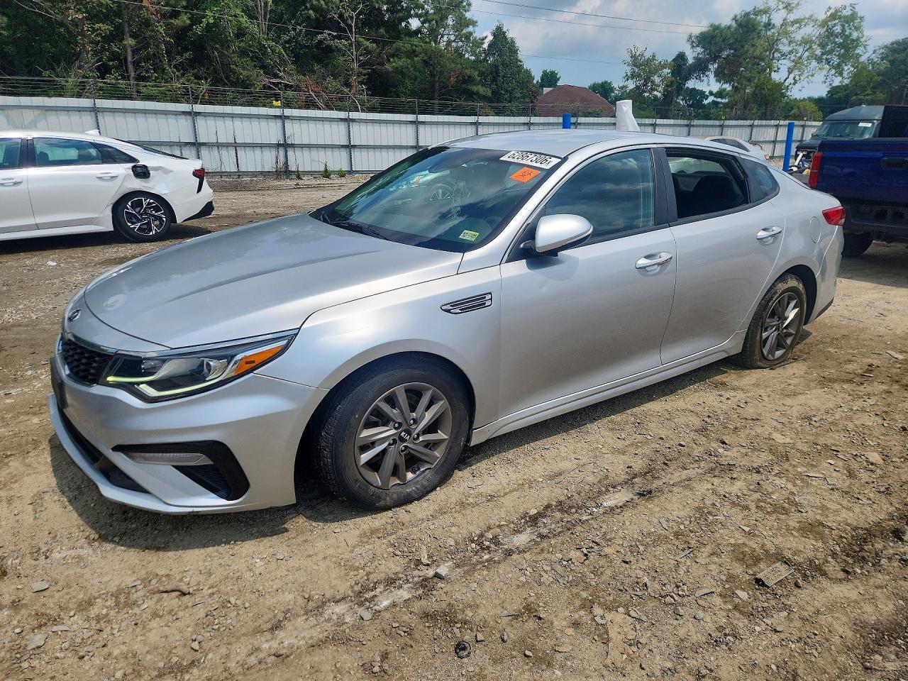 2020 Kia Optima Lx - zdjęcie główne