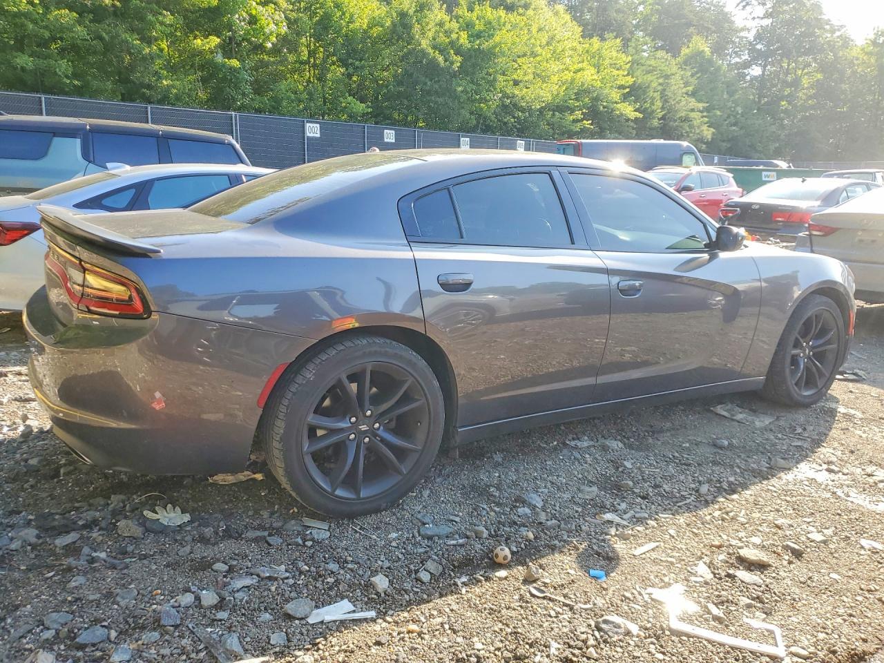 2017 Dodge Charger Se - zdjęcie 3