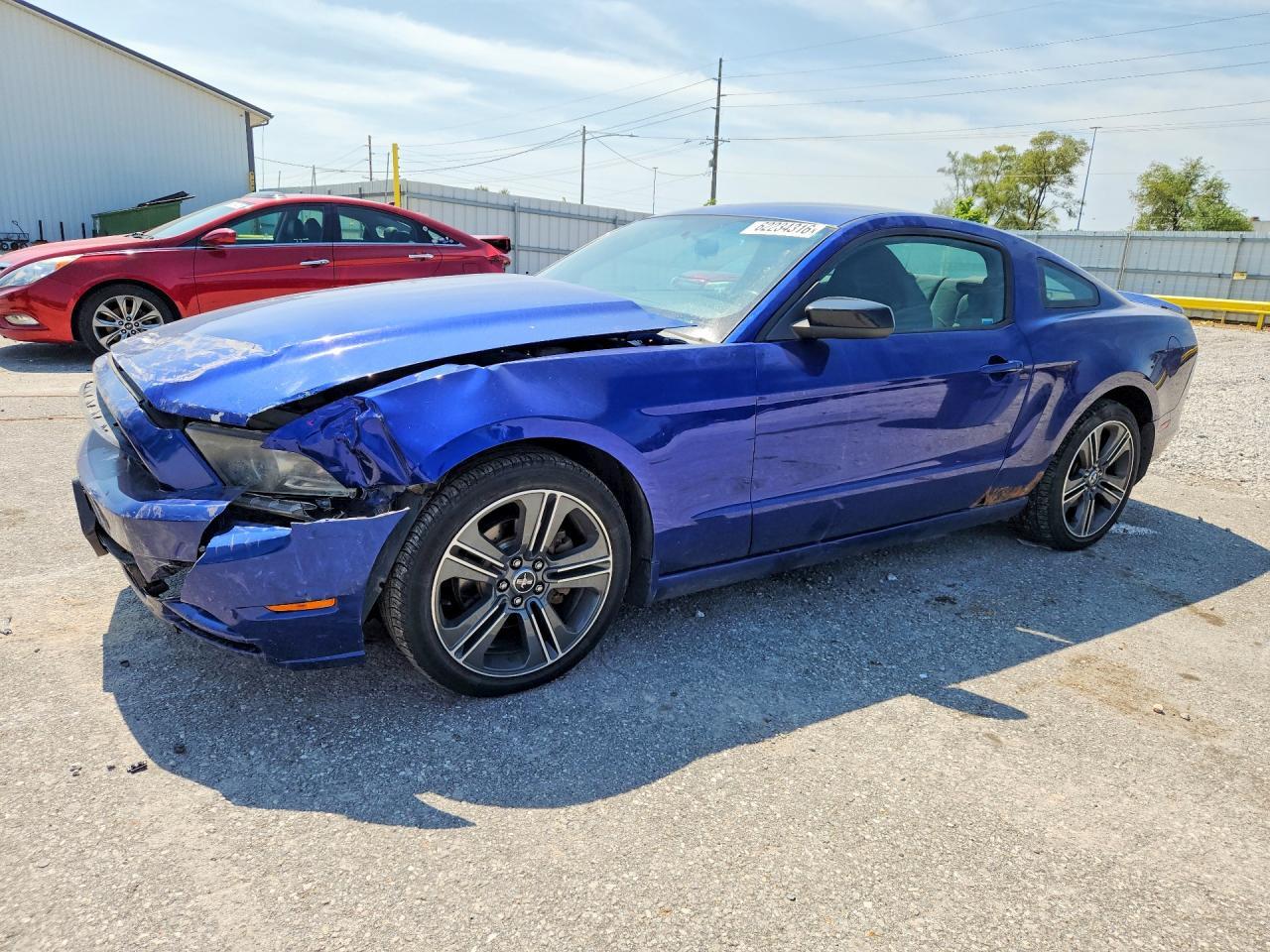 2013 Ford Mustang - zdjęcie główne