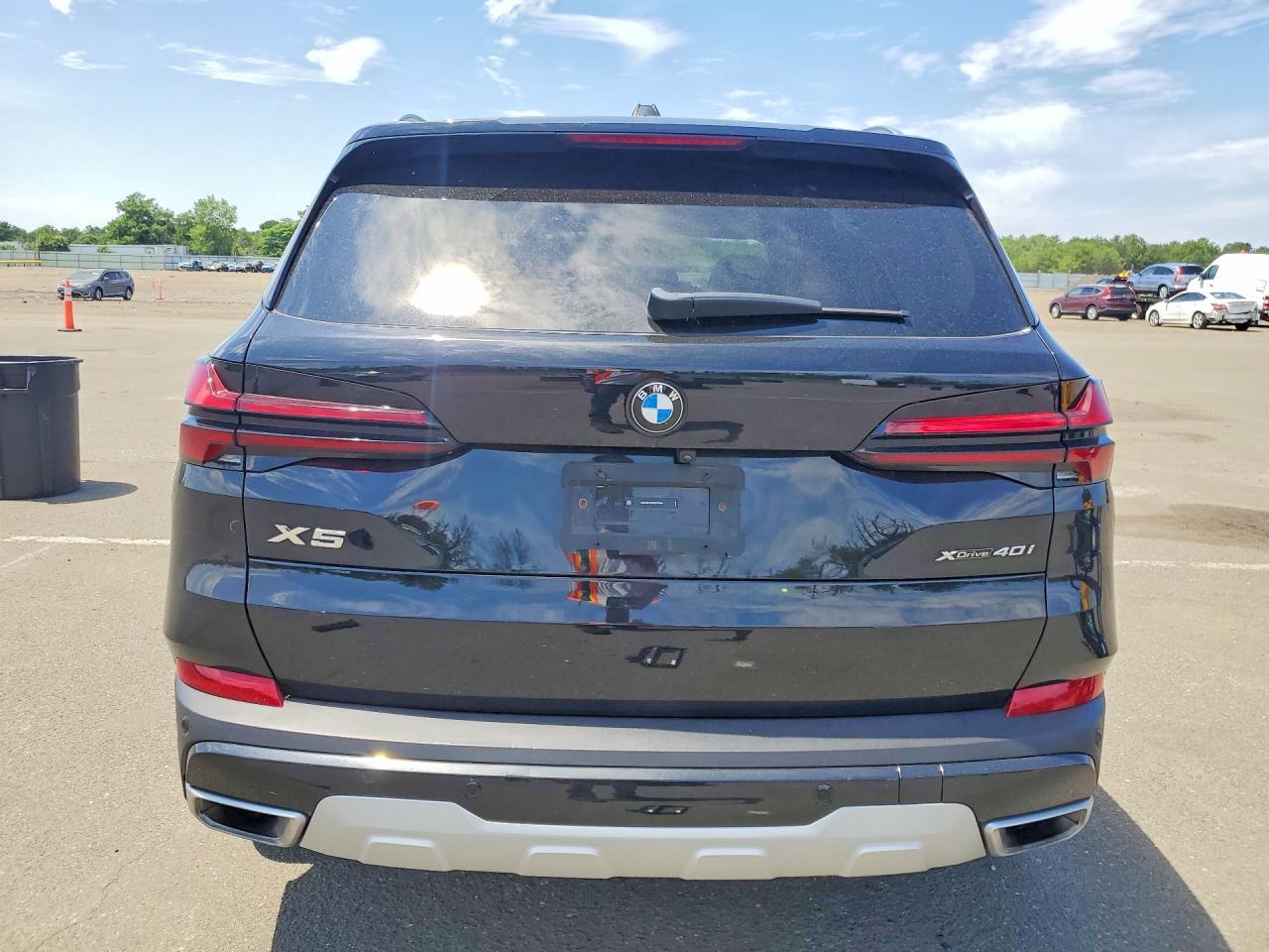 2024 BMW X5 xDrive40I - zdjęcie 6