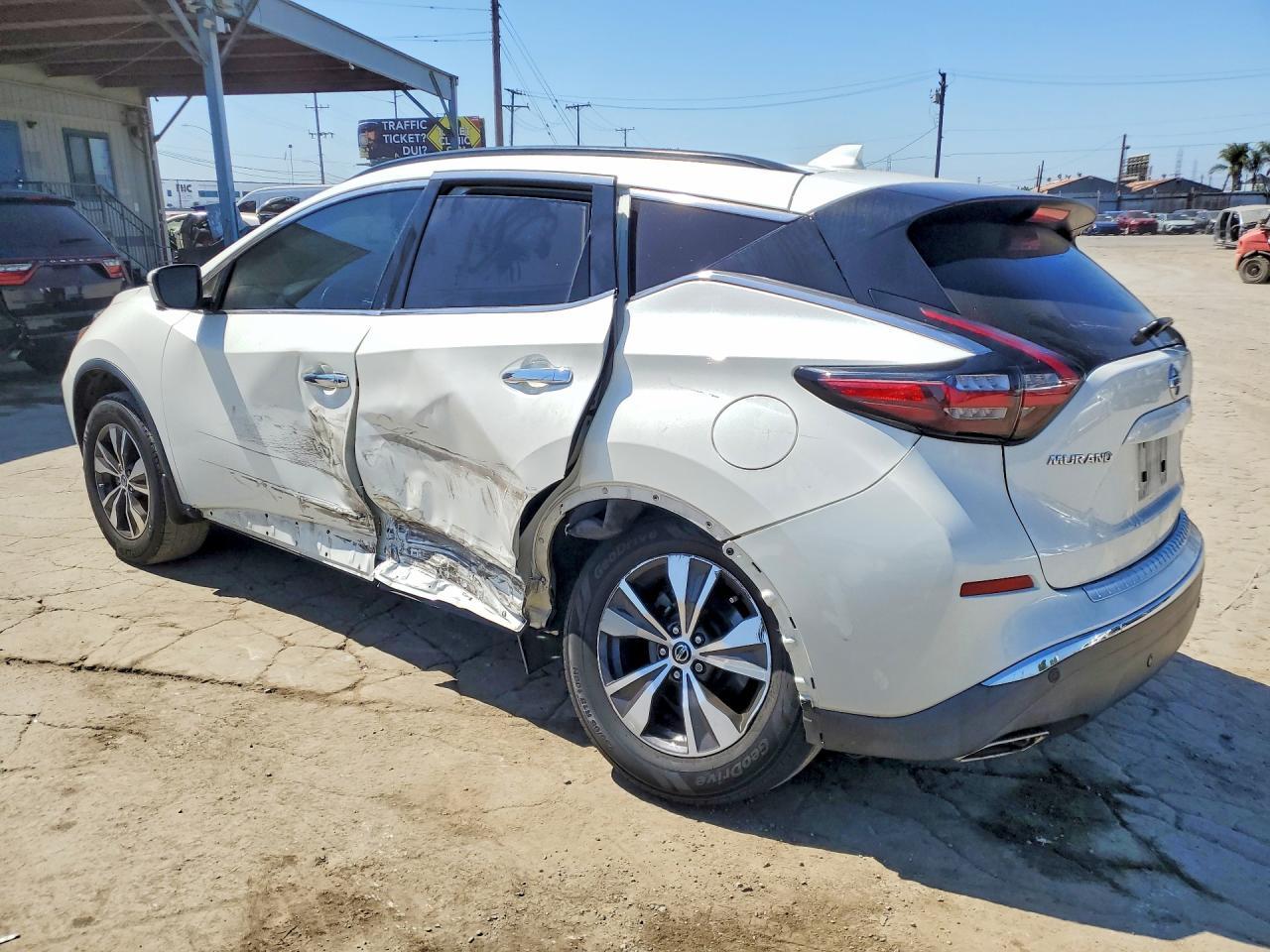 2020 Nissan Murano Sv - zdjęcie 2