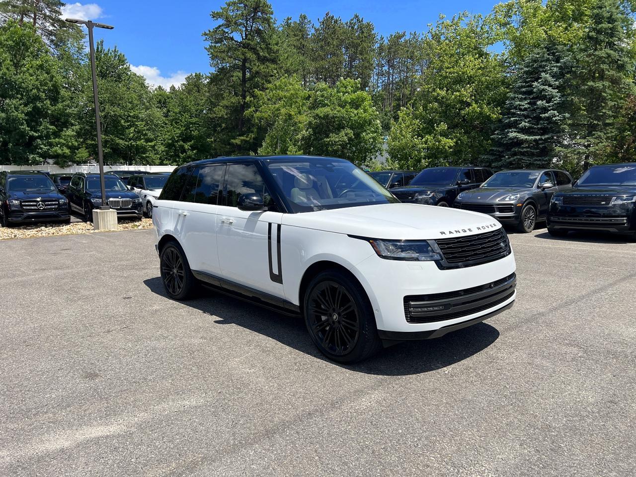 2023 Land Rover Range Rover Se - zdjęcie główne