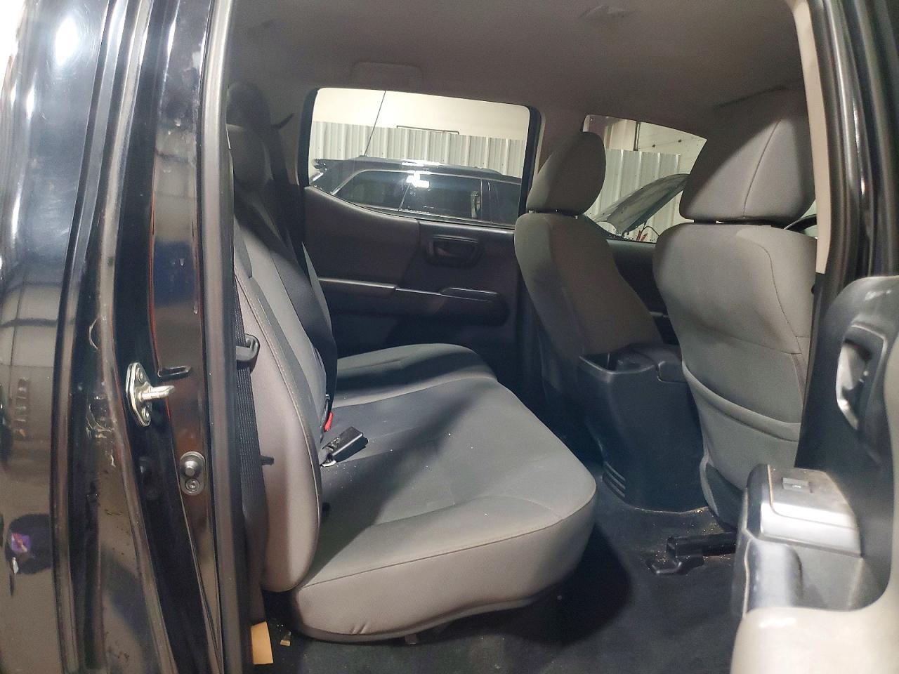 2018 Toyota Tacoma Sr V6 - zdjęcie 10
