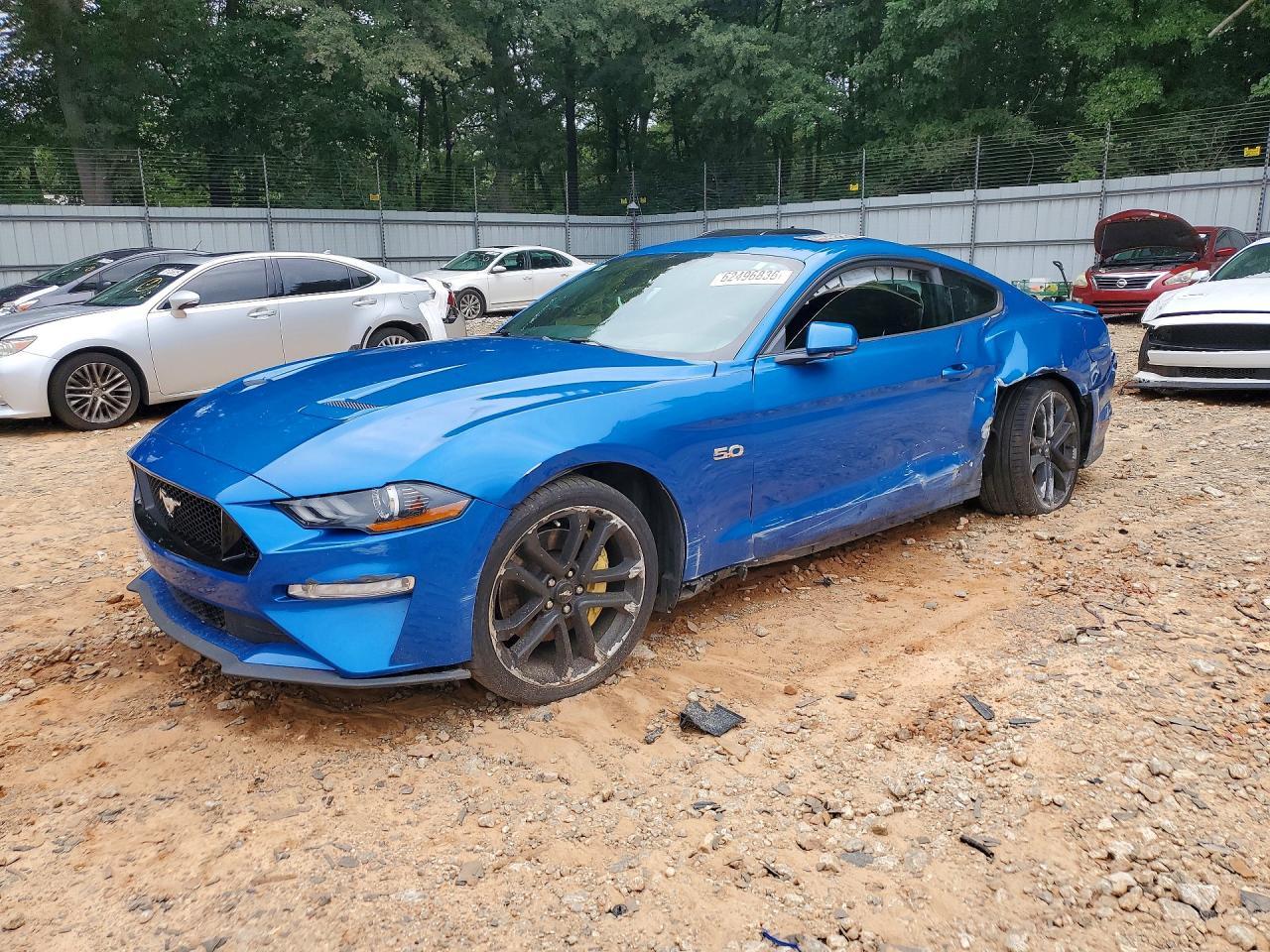 2020 Ford Mustang Gt - zdjęcie główne