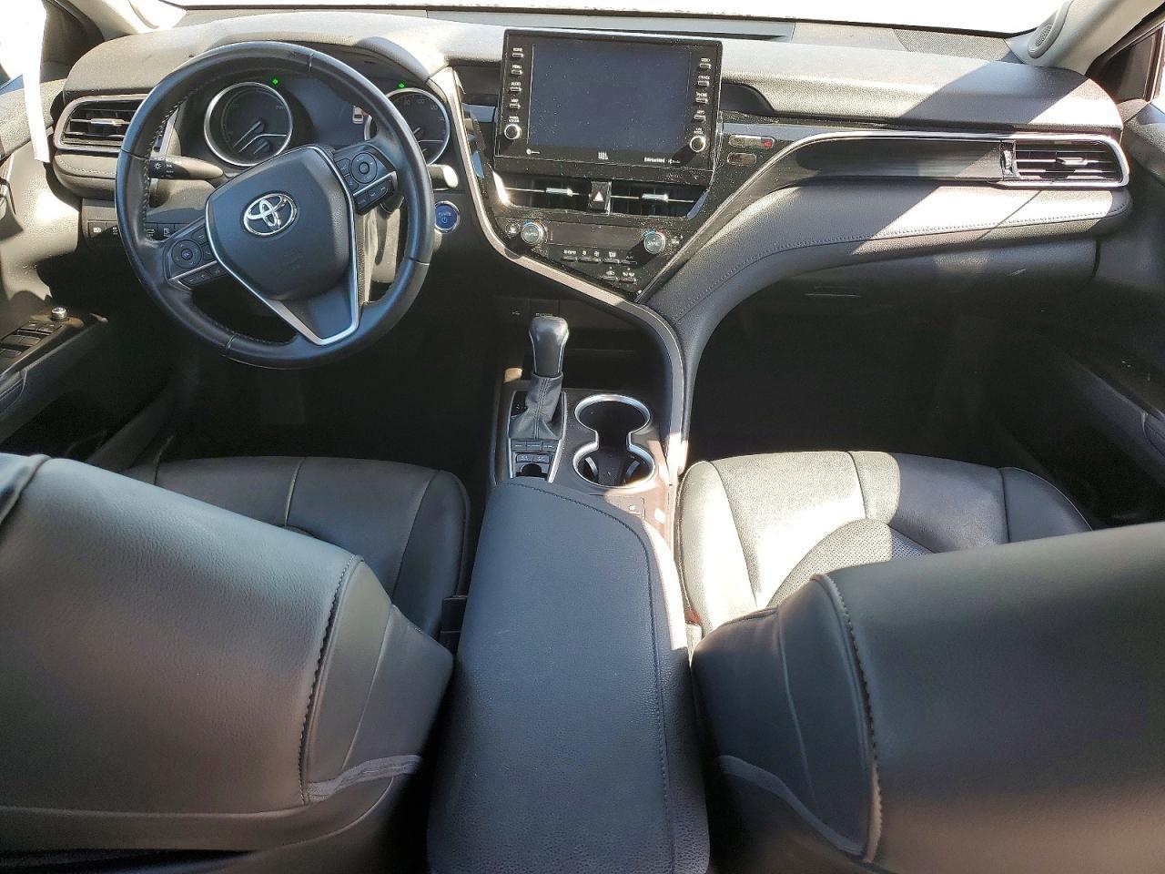 2023 Toyota Camry Xle - zdjęcie 8