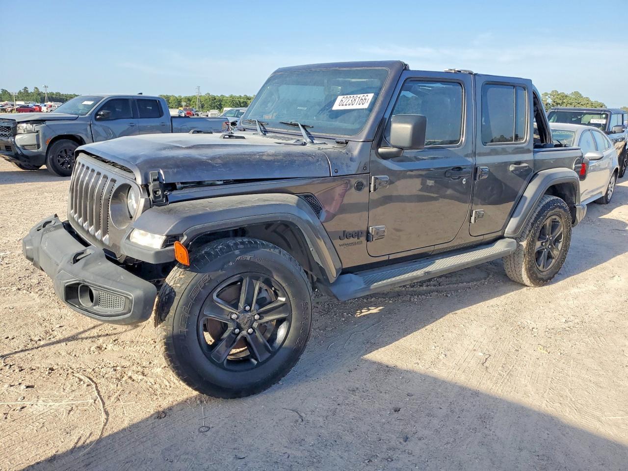 2021 Jeep Wrangler Unlimited Sahara - zdjęcie główne