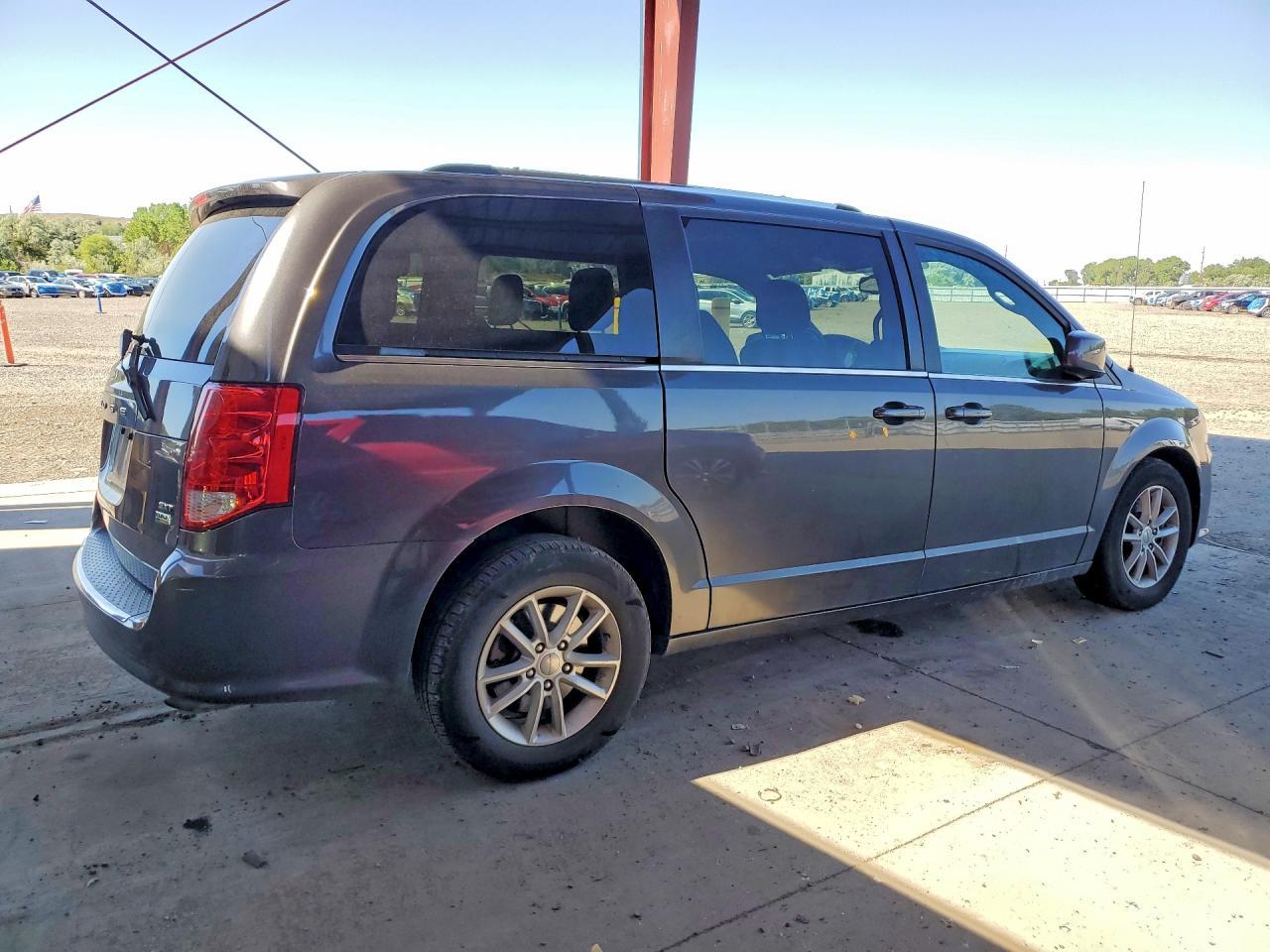 2019 Dodge Grand Caravan Sxt - zdjęcie 3