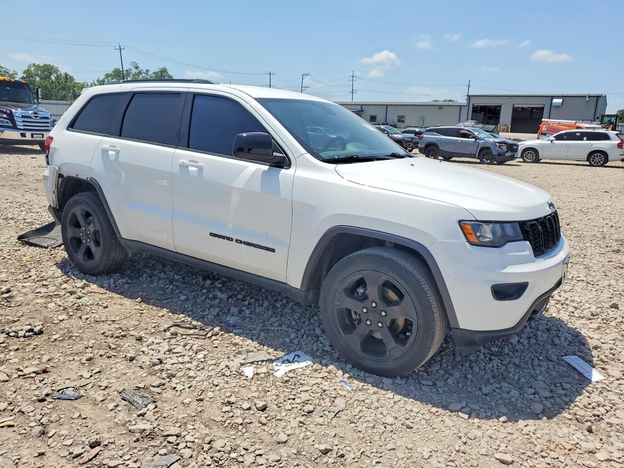 2019 Jeep Grand Cherokee Laredo - zdjęcie 4