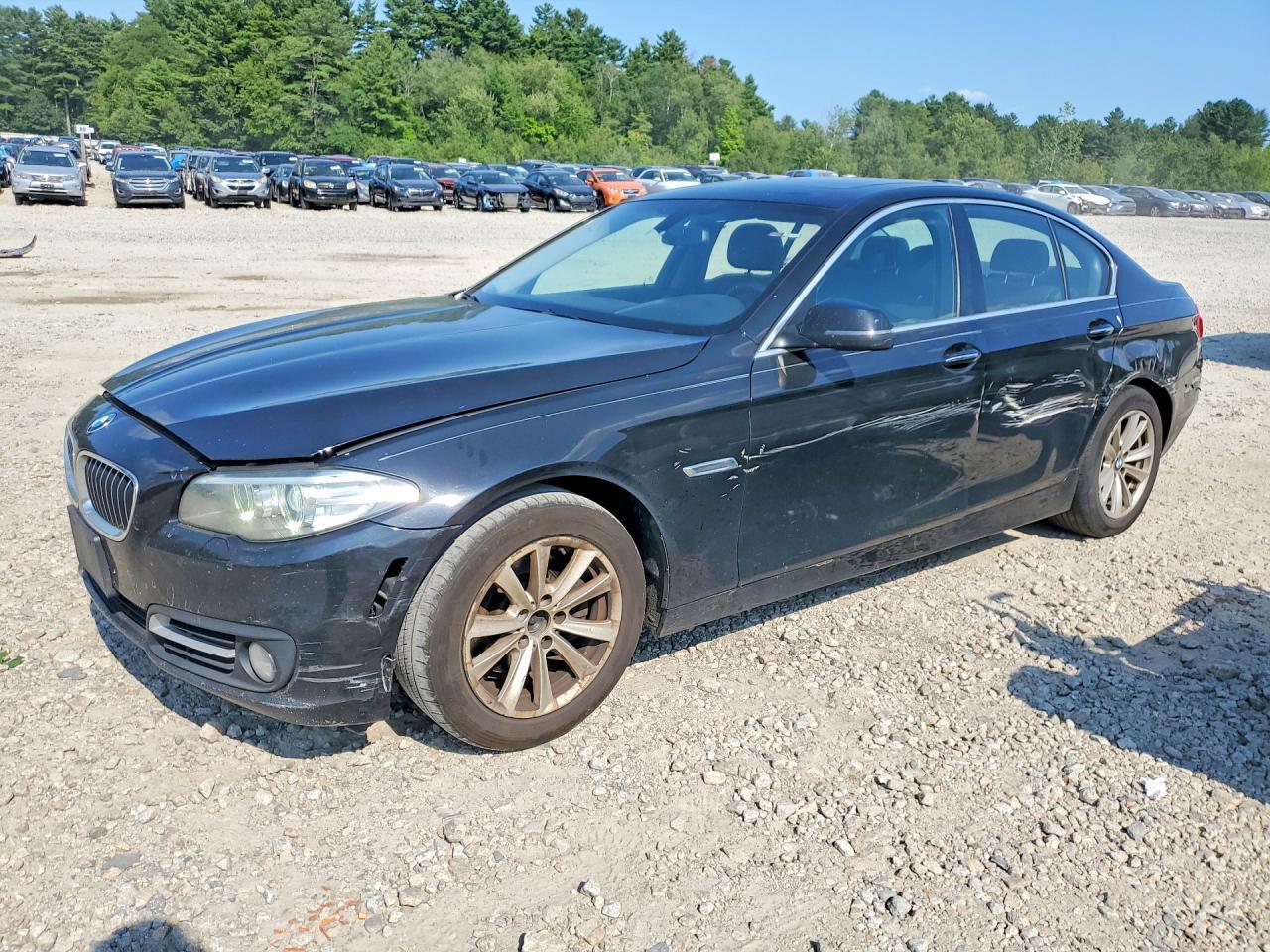 2016 BMW Seria 5 528i - zdjęcie główne