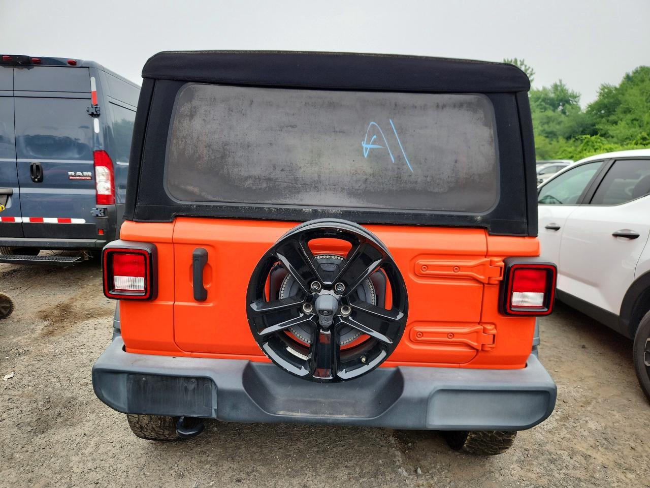 2020 Jeep Wrangler Unlimited Sport - zdjęcie 6