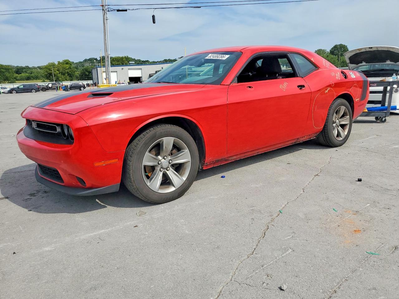 2016 Dodge Challenger Sxt - zdjęcie główne