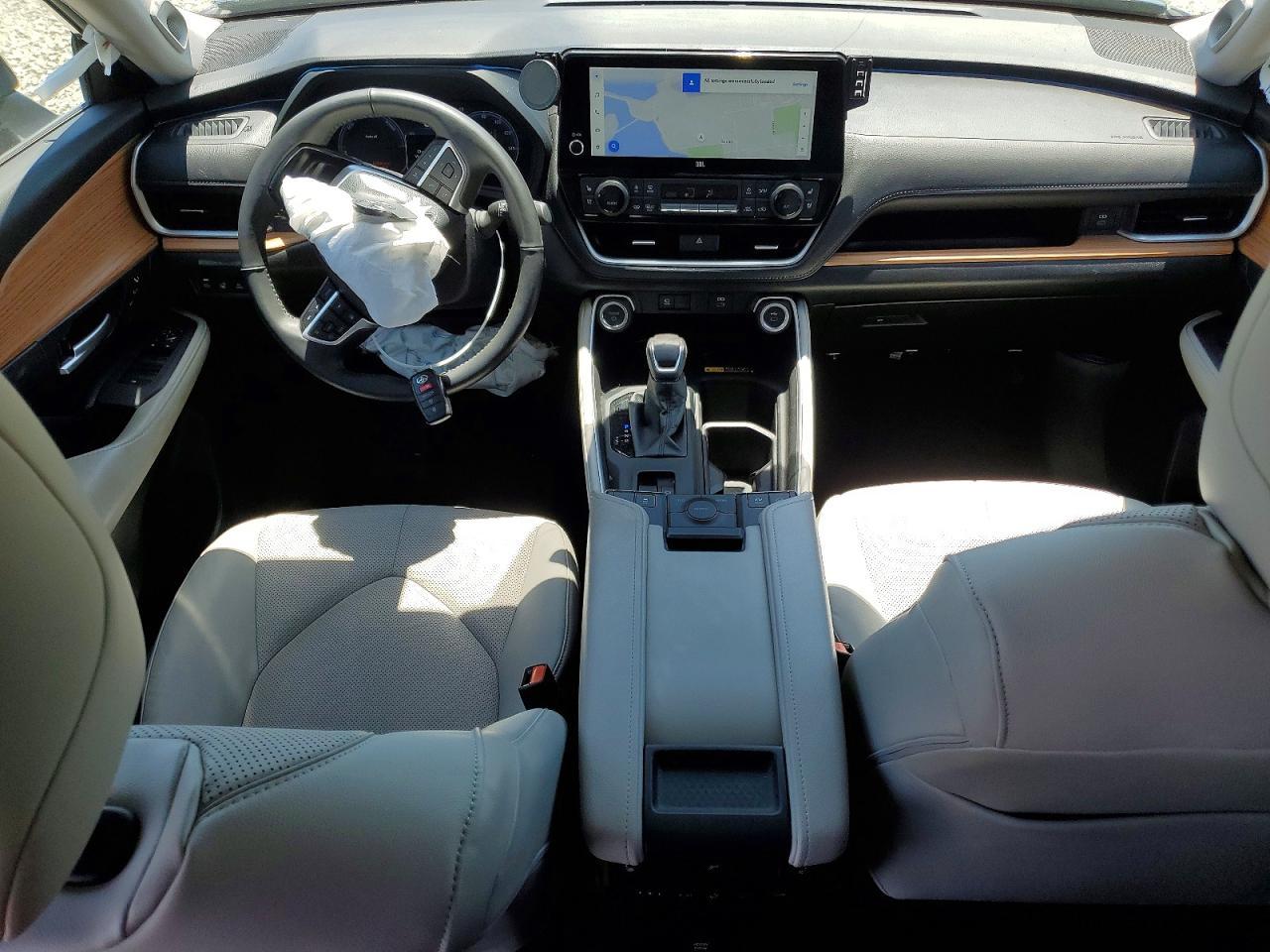2025 Toyota Grand Highlander Hybrid Limited - zdjęcie 8