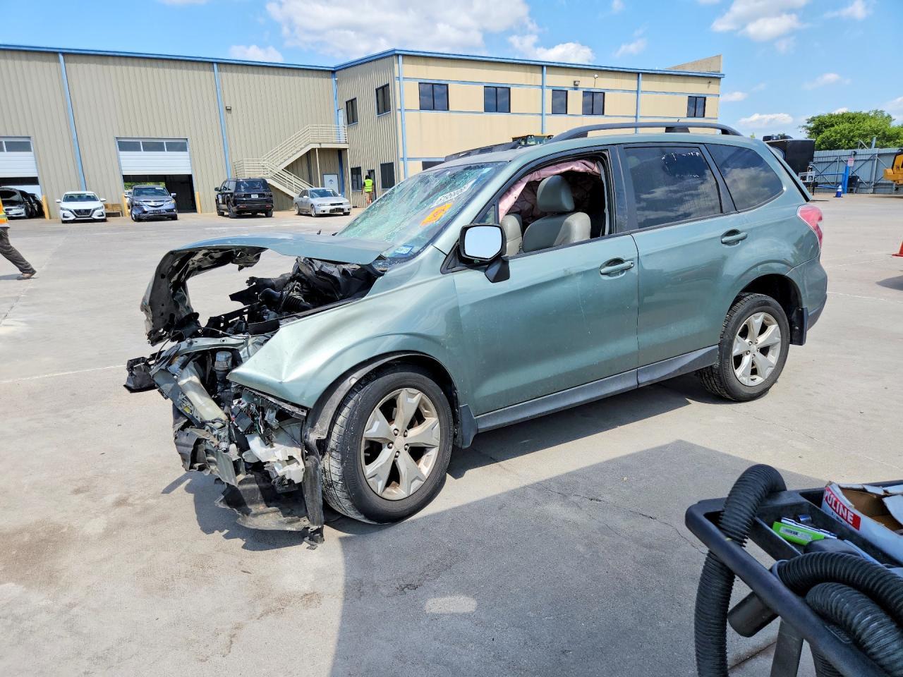 2015 Subaru Forester 2.5I Premium - zdjęcie główne