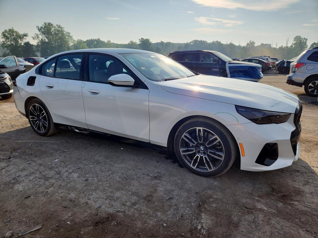 2024 BMW Seria 5 530i - zdjęcie 4