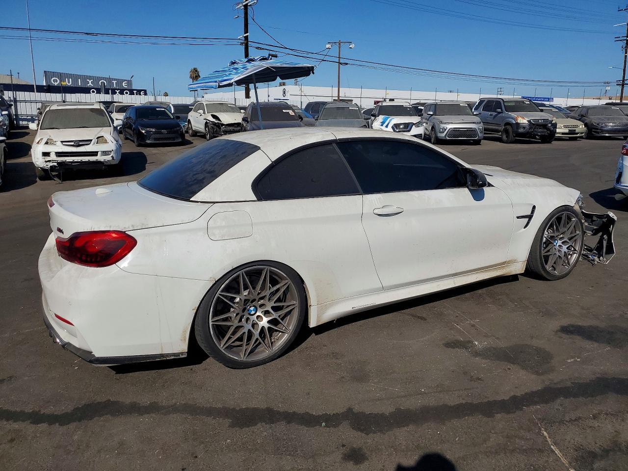 2017 BMW M4 - zdjęcie 3