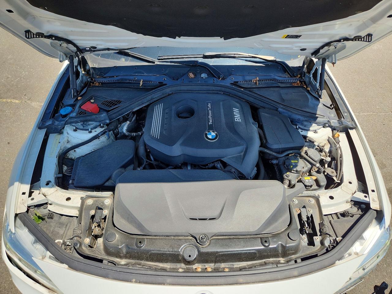 2018 BMW Seria 3 330i - zdjęcie 11