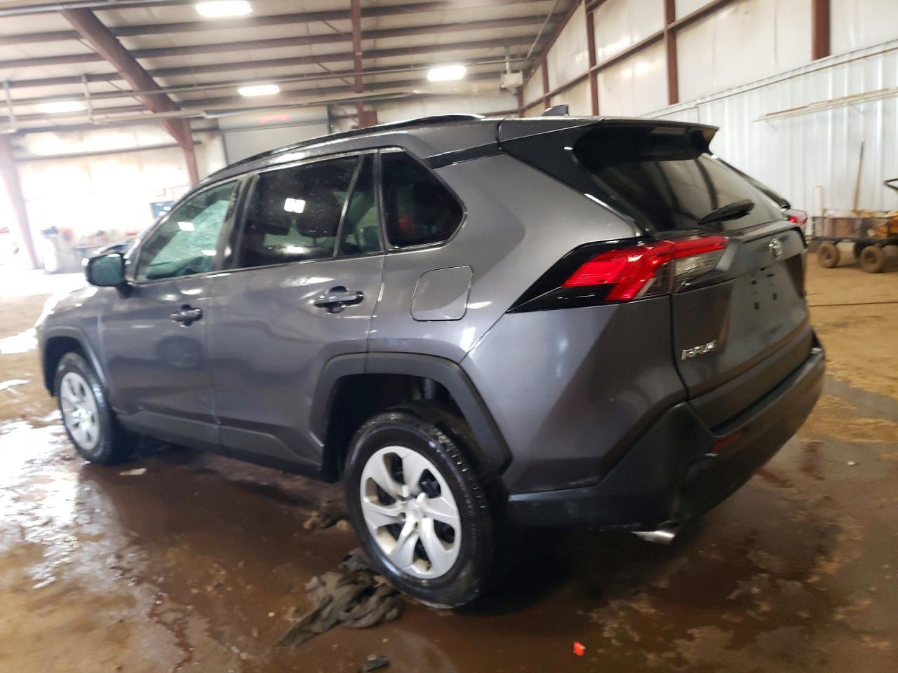 2021 Toyota Rav4 Le - zdjęcie 2