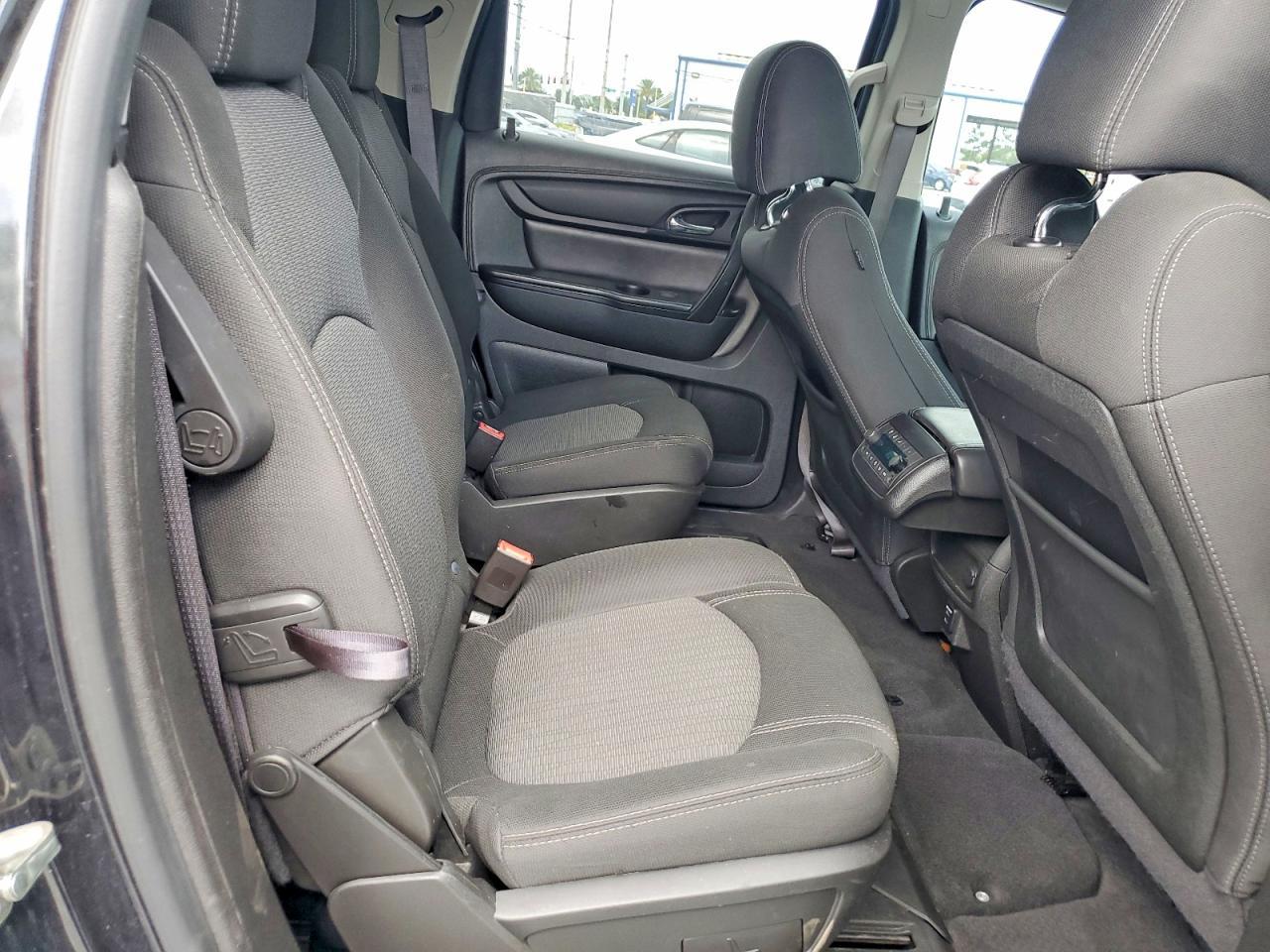 2015 Chevrolet Traverse Lt - zdjęcie 11