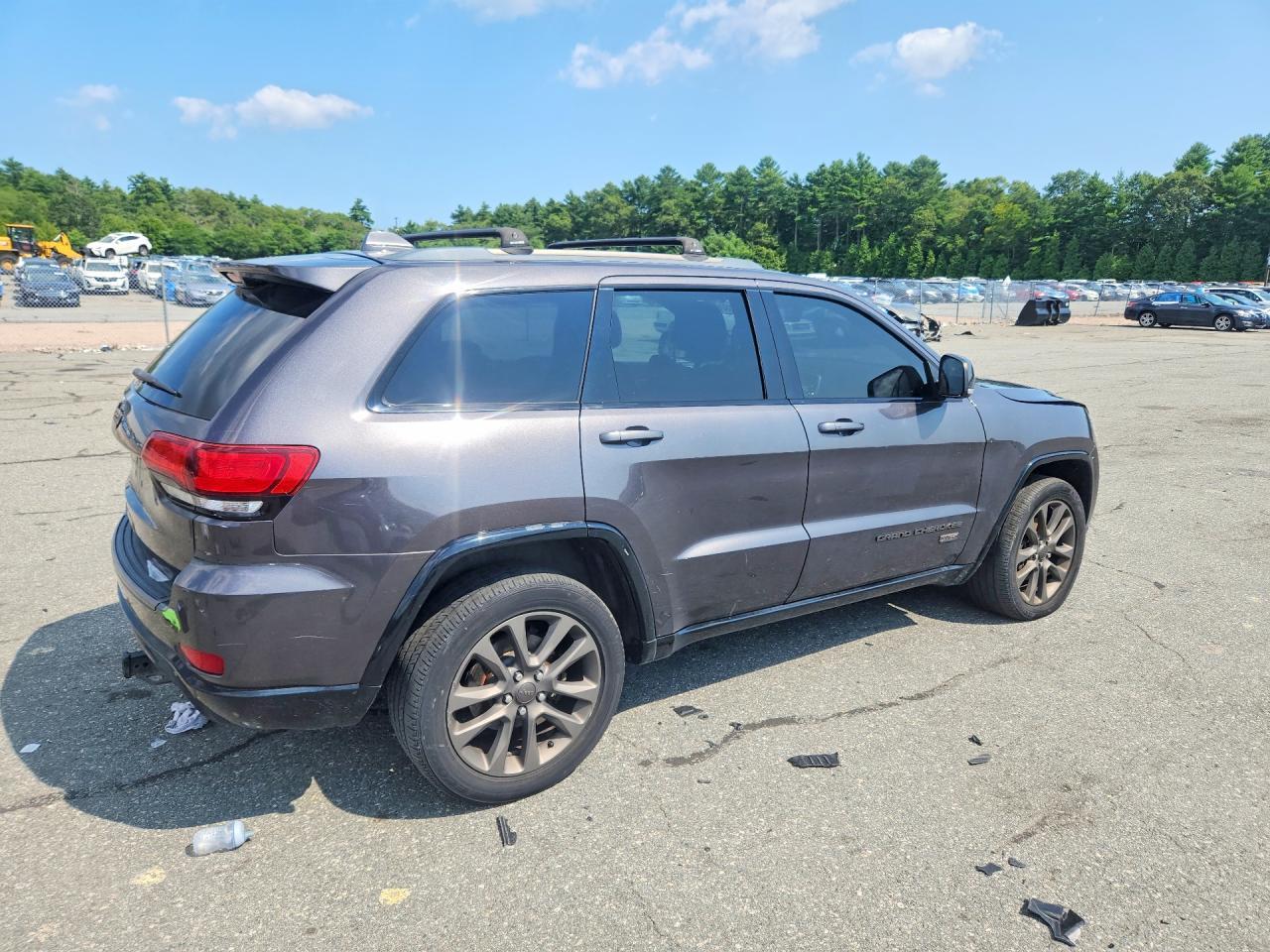 2016 Jeep Grand Cherokee Limited - zdjęcie 3
