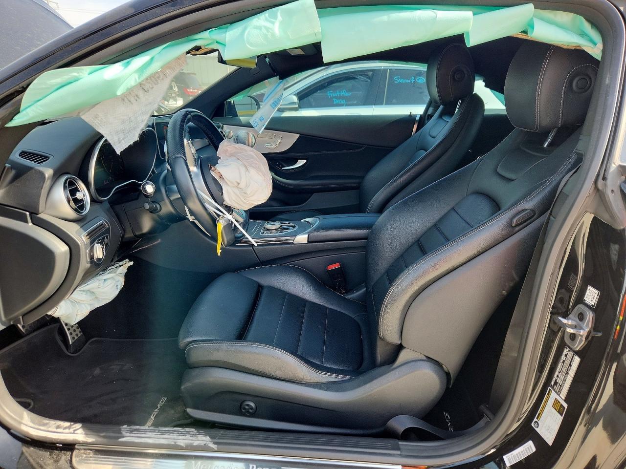 2021 Mercedes-Benz C 300 - zdjęcie 7