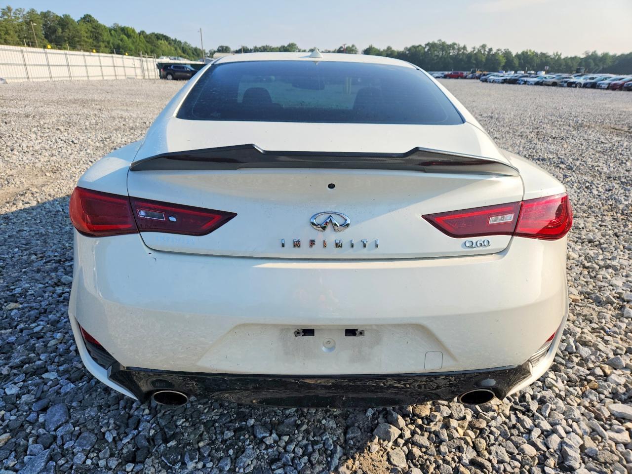 2017 Infiniti Q60 3.0T Premium - zdjęcie 11