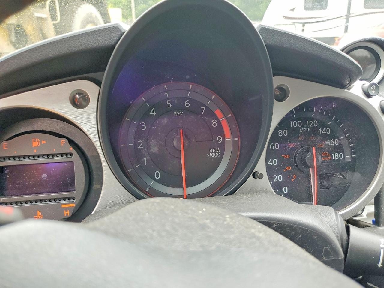 2017 Nissan 370Z Base - zdjęcie 9