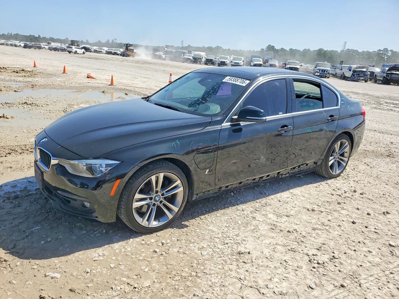 2018 BMW 330E - zdjęcie główne