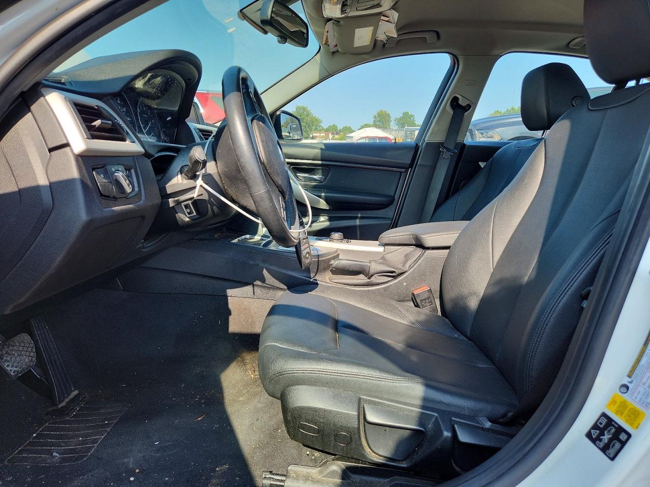 2018 BMW Seria 3 320i - zdjęcie 7