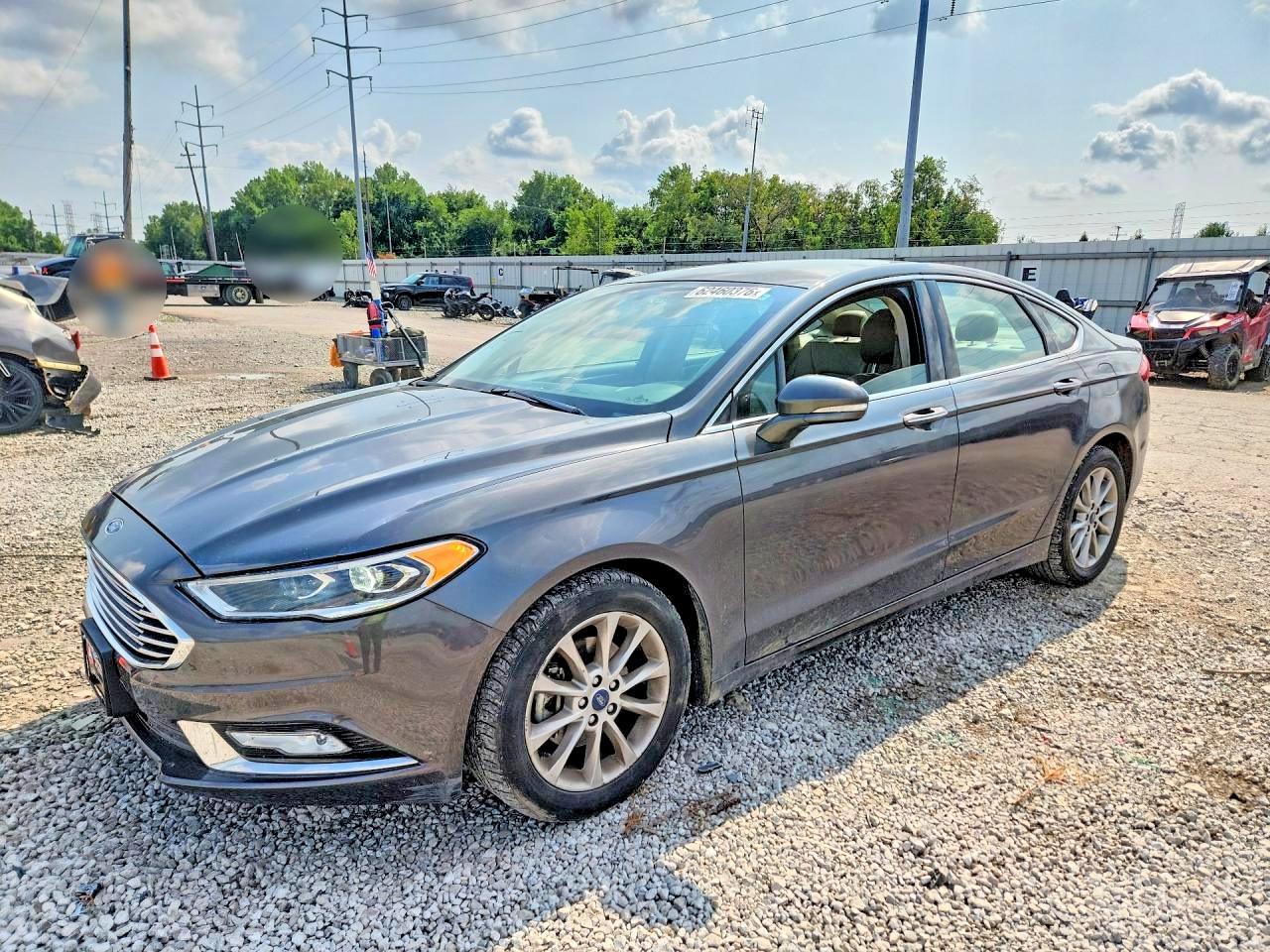 2017 Ford Fusion Se - zdjęcie główne