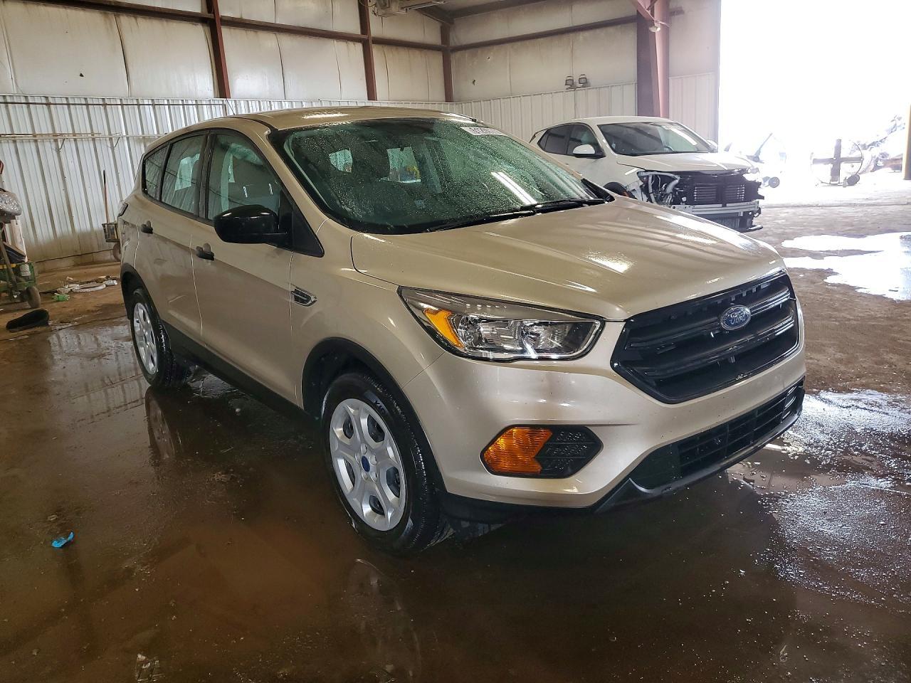 2017 Ford Escape S - zdjęcie 4