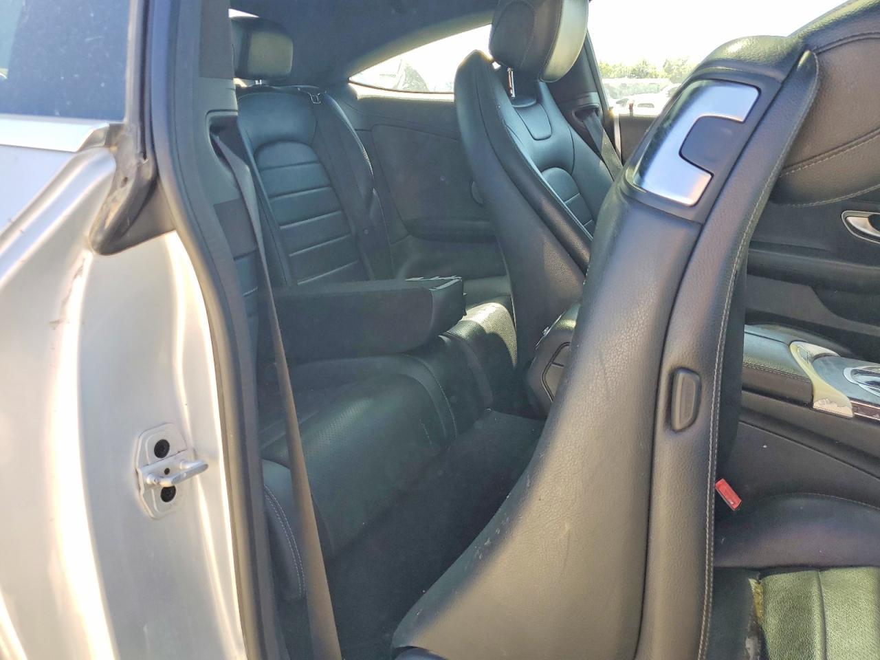 2017 Mercedes-Benz C 300 - zdjęcie 10