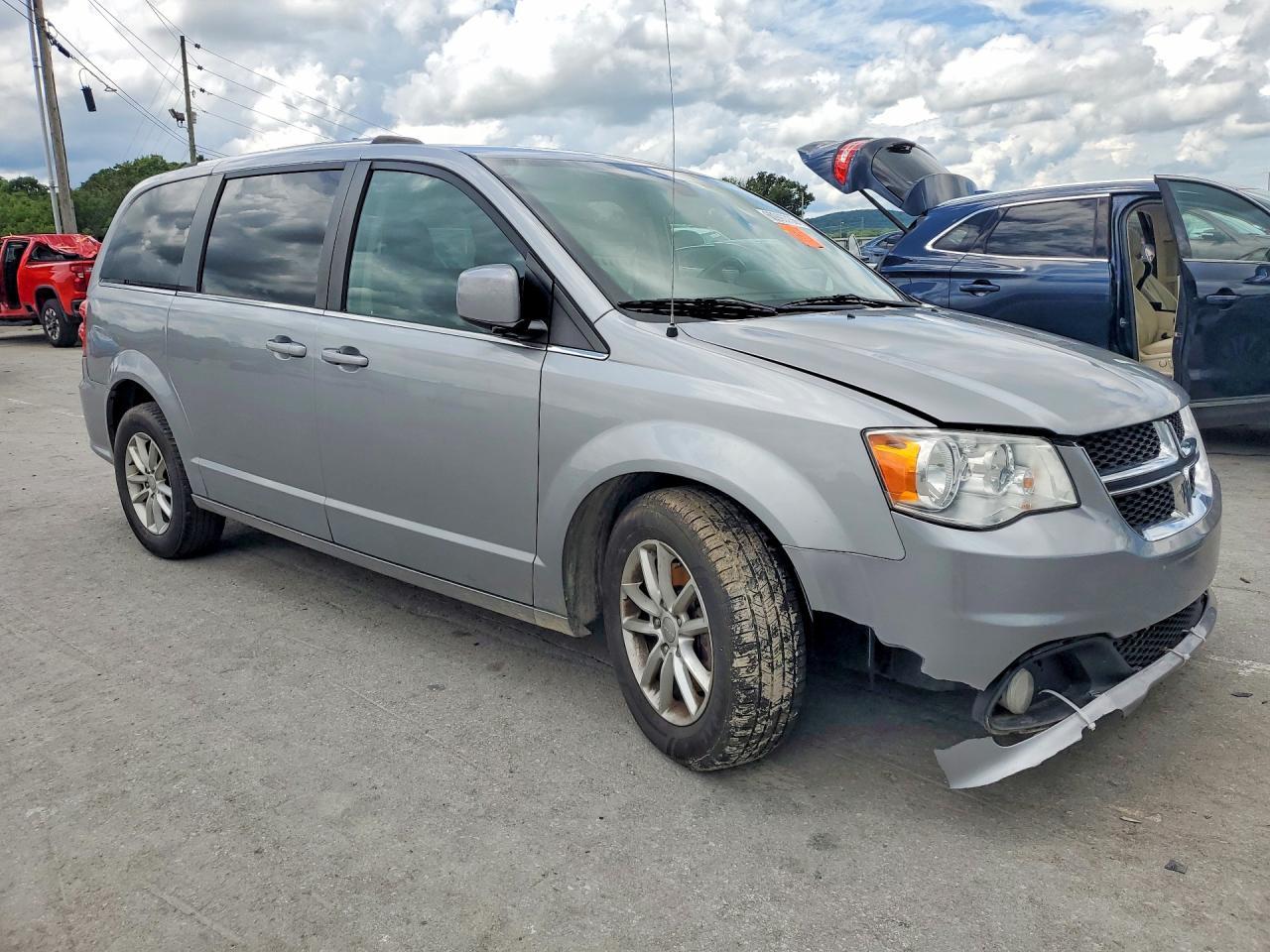 2019 Dodge Grand Caravan Sxt - zdjęcie 4
