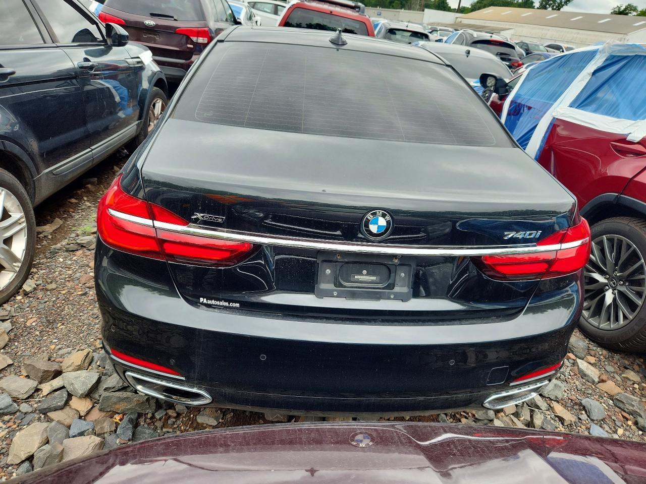 2018 BMW 740 Xi - zdjęcie 6